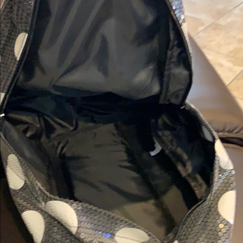 Authentic! Minnie sequin backpack - Picture 9 of 11